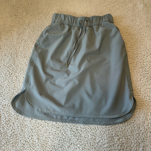 Lululemon On The Fly Skirt *21"Blue Charcoal Size 4 - Picture 1 of 9